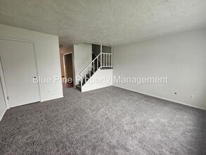 335 E 15th St in Idaho Falls, ID - Building Photo - Building Photo