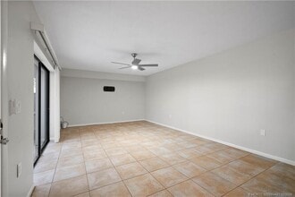 3098 SW Sunset Trace Cir in Palm City, FL - Building Photo - Building Photo