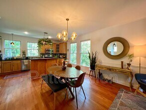 29 Dortch Ave in Asheville, NC - Building Photo - Building Photo