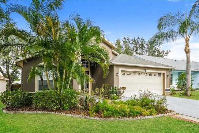 2321 Paulette Dr in Haines City, FL - Building Photo - Building Photo