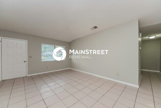 638 Iowa Woods Cir E in Orlando, FL - Foto de edificio - Building Photo