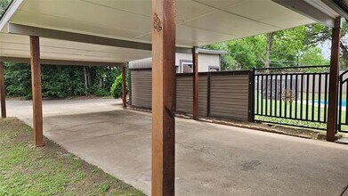 2418 Ingleside Dr in Grand Prairie, TX - Building Photo - Building Photo