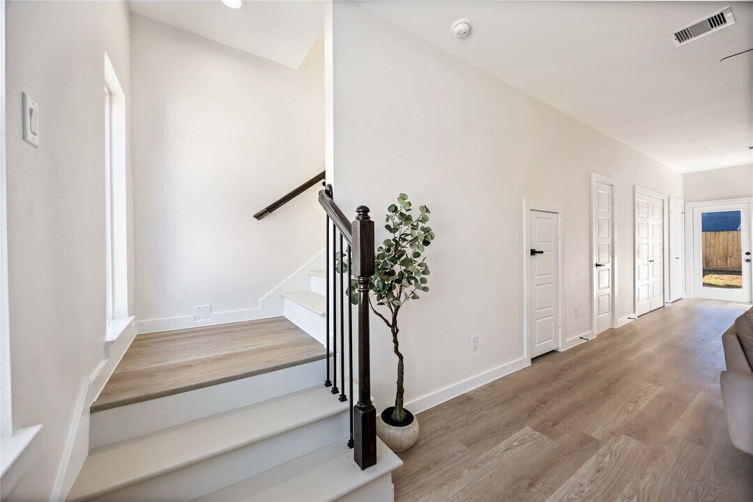 5523 Haight St in Houston, TX - Building Photo