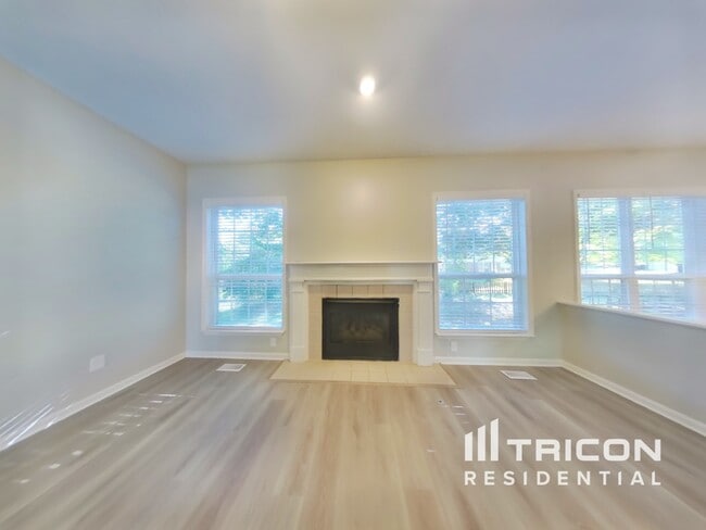 202 Harris Ct in Franklin, TN - Foto de edificio - Building Photo