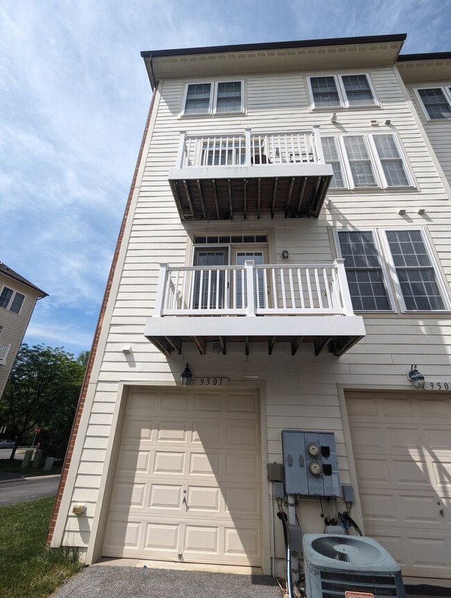 9501 Knights Walk Ln in Frederick, MD - Building Photo - Building Photo