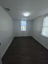 119 Columbus Pl-Unit -2 in Roselle Park, NJ - Building Photo - Building Photo