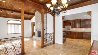 12841 Landale St in Los Angeles, CA - Building Photo - Building Photo