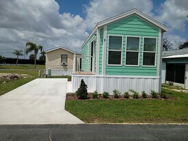 41 Betty Dr in Lake Placid, FL - Building Photo