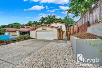 407 Jordan St in Vallejo, CA - Building Photo - Building Photo