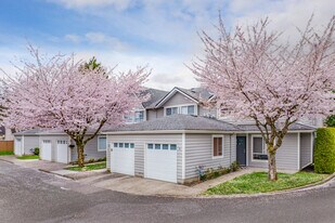 1588 Duthie Av in Burnaby, BC - Building Photo