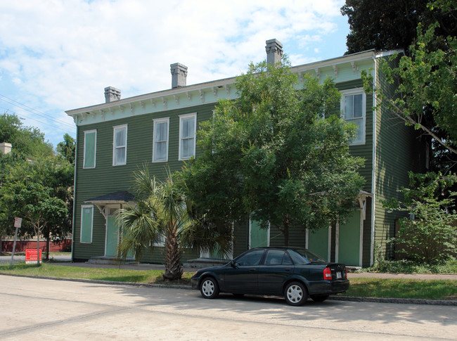 119 E Park Ave in Savannah, GA - Building Photo - Building Photo