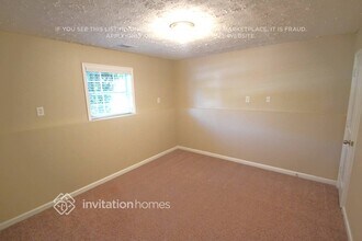 300 Fieldstone Ln in Covington, GA - Building Photo - Building Photo