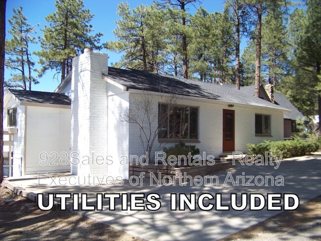 64 Pine Ridge Dr in Flagstaff, AZ - Building Photo - Building Photo