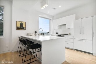12 Main St in Irvington, NY - Building Photo - Building Photo