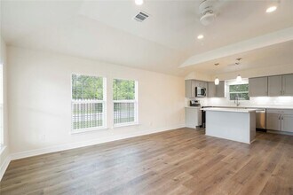 798 Fair St in Houston, TX - Building Photo - Building Photo