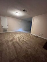 2311 Old St Augustine Rd in Tallahassee, FL - Building Photo - Building Photo