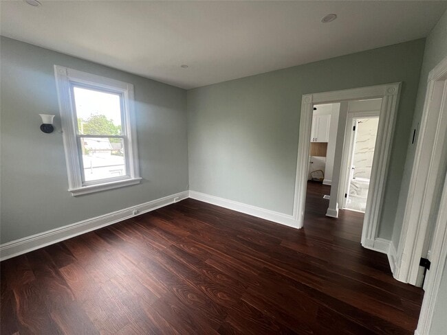 62 Woodland Ave in New Rochelle, NY - Building Photo - Building Photo