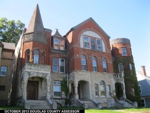 The Historic Georgia Row House in Omaha, NE - Building Photo - Building Photo