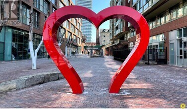 35 Parliament St in Toronto, ON - Building Photo - Building Photo