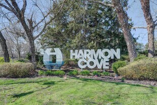 366 Sandcastle Key in Secaucus, NJ - Building Photo