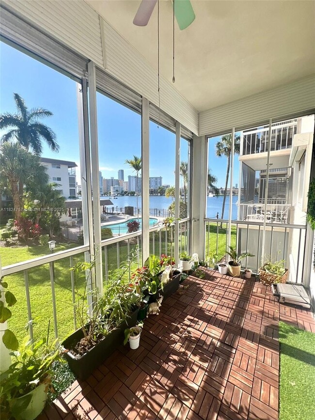 property at 2200 Diana Dr