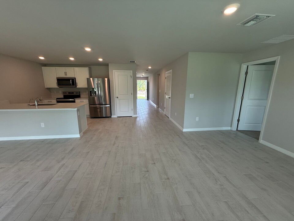 2617 55th St W in Lehigh Acres, FL - Building Photo