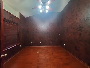 2802 NE Scottsdale Cir in Lawton, OK - Building Photo - Building Photo