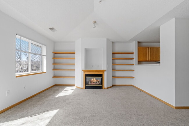 Boulder Ridge in Apple Valley, MN - Foto de edificio - Building Photo