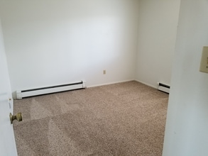 1021 S Wisconsin Ave, Unit 03 in Casper, WY - Building Photo - Building Photo