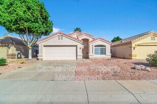 826 E Monterey St in Chandler, AZ - Building Photo