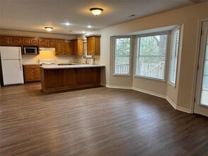 2441 W Jane Cir Dr in Fayetteville, AR - Building Photo - Building Photo