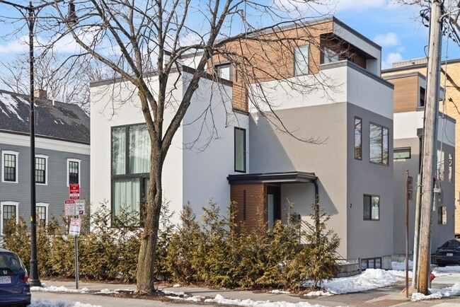 2 Soden St in Cambridge, MA - Building Photo - Building Photo