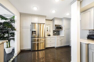 4020 Galt Ocean Dr, Unit 1406 in Fort Lauderdale, FL - Foto de edificio - Building Photo