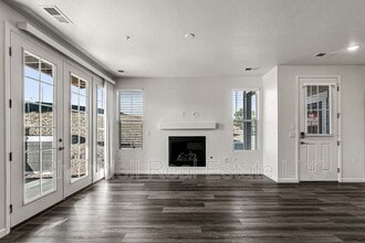 23548 E Ida Dr in Aurora, CO - Building Photo - Building Photo