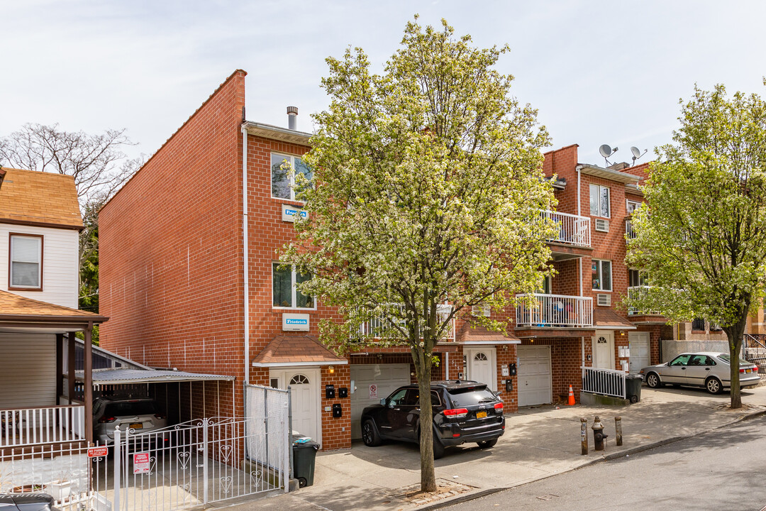 545 45th St in Brooklyn, NY - Foto de edificio