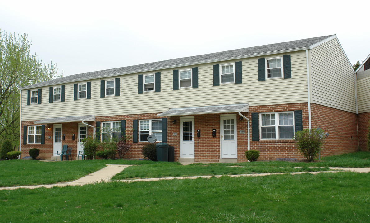 Riverview Heights Apartments in Camp Hill, PA - Foto de edificio