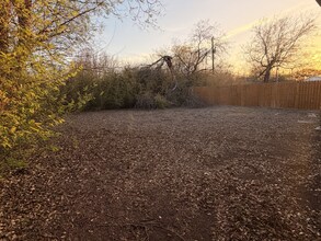 808 W Olmos Dr in San Antonio, TX - Building Photo - Building Photo