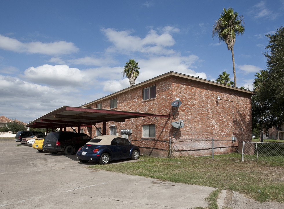 Audrey Gardens LLC in Weslaco, TX - Building Photo