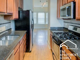 3453 N Wolcott Ave, Unit 3 in Chicago, IL - Building Photo