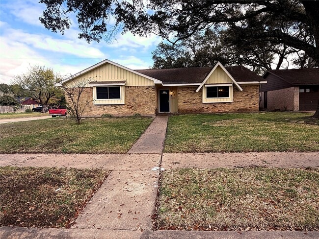 1601 Byron Ave in Deer Park, TX - Building Photo - Building Photo