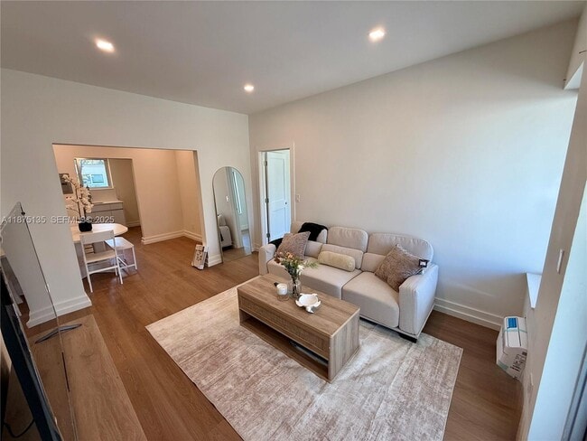 1535 West Ave in Miami Beach, FL - Building Photo - Building Photo