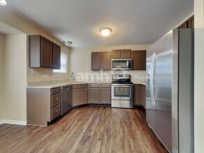 10311 Charleston Ln in Independence, KY - Building Photo - Building Photo