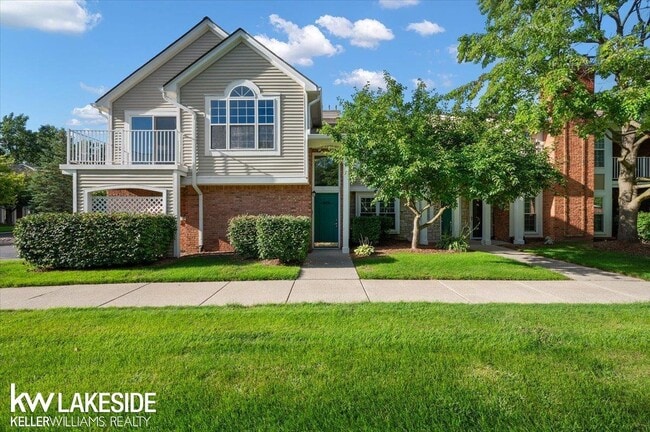 56150 Chesapeake Trail in Shelby Township, MI - Building Photo - Building Photo