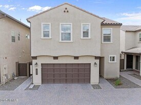 2337 W Gloria Ln in Phoenix, AZ - Building Photo