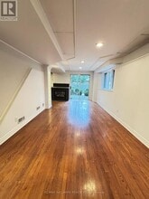 410 Clearmeadow Blvd in Newmarket, ON - Building Photo - Building Photo