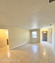 2466 Uranus Dr in Cocoa, FL - Building Photo - Building Photo