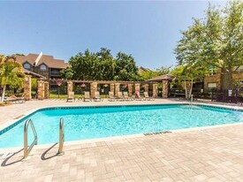 2500 Winding Creek Blvd, Unit B201 in Clearwater, FL - Building Photo