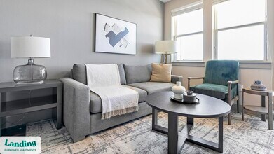 6107 E Riverside Dr, Unit 484 in Austin, TX - Building Photo - Building Photo