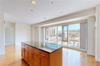 100 W Exchange St in Providence, RI - Building Photo - Building Photo