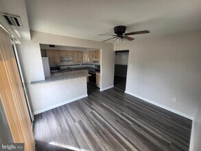 24 Hollybrooke Dr in Langhorne, PA - Building Photo - Building Photo